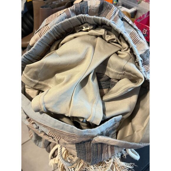 Fashion On Earth Pants - Picture 5 of 5